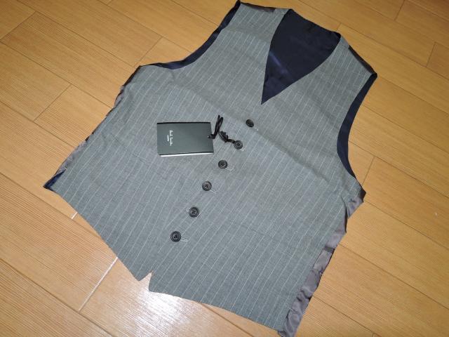 新品ポールスミスPaul SmithジレベストM灰ストライプ < ブランド 新品ポールスミスPaul SmithジレベストM灰ストライプ < ブランドの