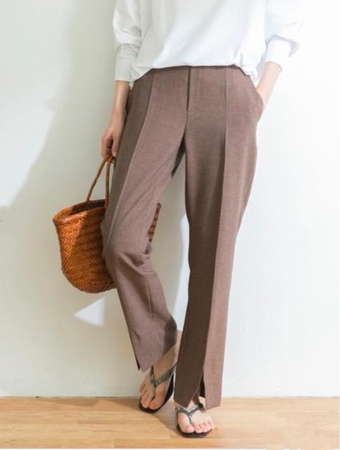 定価13,200円●URBAN RESEARCHアーバンリサーチ【美品】美脚 スリットパンツ●38 ブラウン < ブランド  定価13,200円●URBAN RESEARCHアーバンリサーチ【美品】美脚 スリットパンツ●38 ブラウン < ブランドの