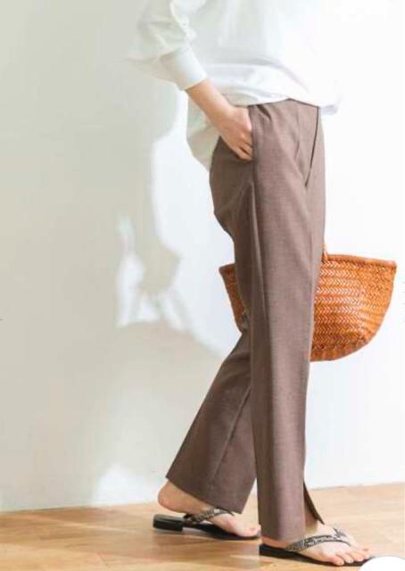 定価13,200円●URBAN RESEARCHアーバンリサーチ【美品】美脚 スリットパンツ●38 ブラウン < ブランド  定価13,200円●URBAN RESEARCHアーバンリサーチ【美品】美脚 スリットパンツ●38 ブラウン < ブランドの