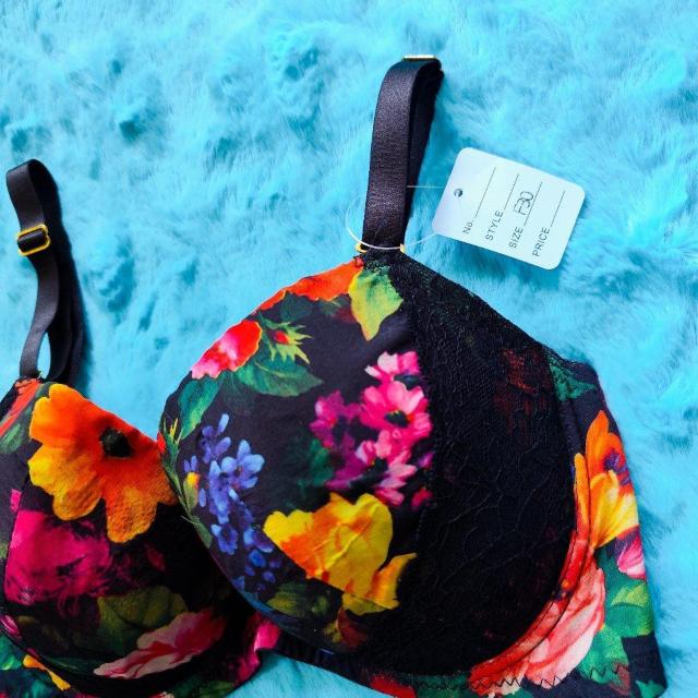 激カワッ。。。F80×L。。。ブラックレース×フラワー柄ブラジャー&ショーツセット。。グラマー大きいサイズヴィヴィッドカラー < 女性ファッション  激カワッ。。。F80×L。。。ブラックレース×フラワー柄ブラジャー&ショーツセット。。グラマー大きいサイズヴィヴィッドカラー < 女性ファッションの