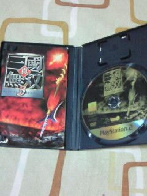 PS2 ^EOo3  Q[{/\tg 