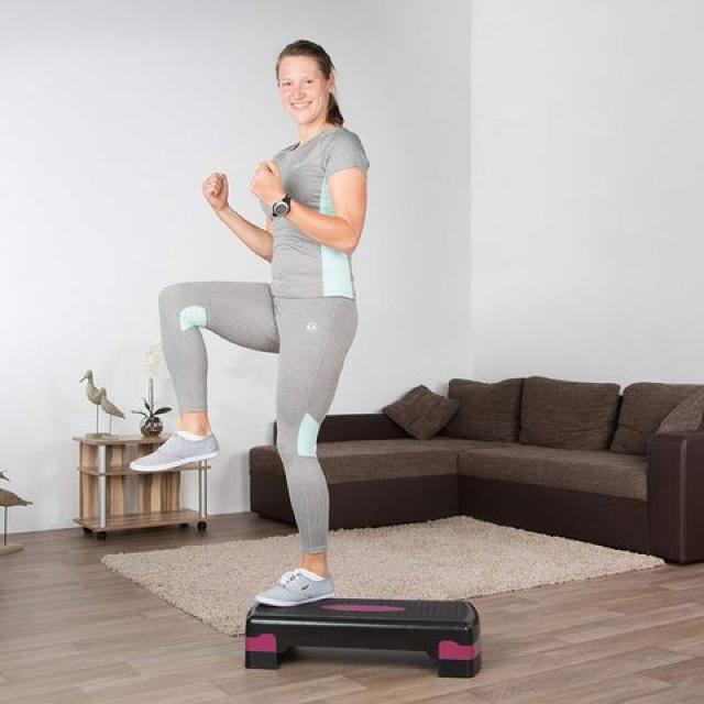 ウルトラスポーツ エアロビクス、踏台昇降用ステップ台 < ヘルス/ビューティー  ウルトラスポーツ エアロビクス、踏台昇降用ステップ台 < ヘルス/ビューティーの