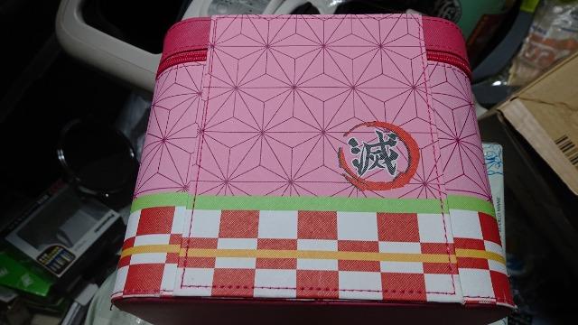 鬼滅の刃・化粧ポーチ < アニメ/コミック/キャラクター  鬼滅の刃・化粧ポーチ  < アニメ/コミック/キャラクターの