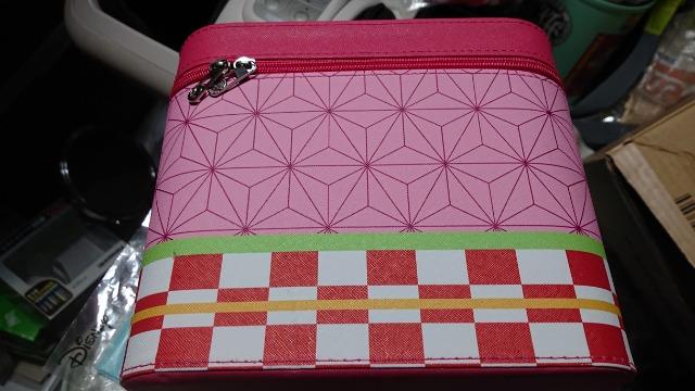 鬼滅の刃・化粧ポーチ < アニメ/コミック/キャラクター  鬼滅の刃・化粧ポーチ < アニメ/コミック/キャラクターの