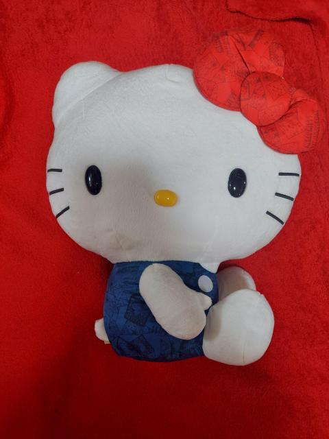 新品同様☆ハローキティぬいぐるみ < おもちゃ  新品同様☆ハローキティぬいぐるみ  < おもちゃの