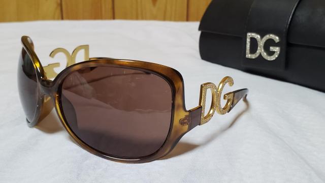 正規廃盤 ドルチェ&ガッバーナ D&G エンブレムロゴサングラス 茶 金 石 ビッグレンズL ラグジュアリーアイウェア 男女兼用〇 < ブランド  正規廃盤 ドルチェ&ガッバーナ D&G エンブレムロゴサングラス 茶 金 石 ビッグレンズL ラグジュアリーアイウェア 男女兼用〇  < ブランドの