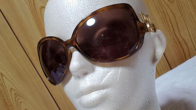 正規廃盤 ドルチェ&ガッバーナ D&G エンブレムロゴサングラス 茶 金 石 ビッグレンズL ラグジュアリーアイウェア 男女兼用〇 < ブランド  正規廃盤 ドルチェ&ガッバーナ D&G エンブレムロゴサングラス 茶 金 石 ビッグレンズL ラグジュアリーアイウェア 男女兼用〇 < ブランドの
