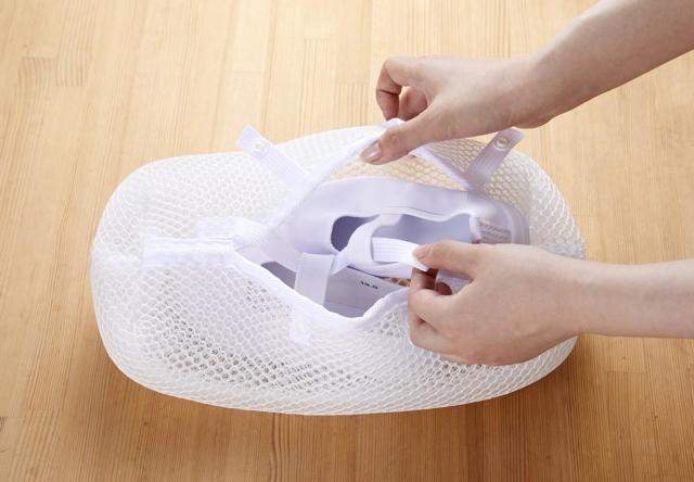 ポスト投函 送料無料 スマイルキッズ 静音 くつ丸洗い洗濯ネット くつ洗い洗濯ネット 上履き スニーカー シューズ ベルト < インテリア/ライフ  ポスト投函 送料無料 スマイルキッズ 静音 くつ丸洗い洗濯ネット くつ洗い洗濯ネット 上履き スニーカー シューズ ベルト < インテリア/ライフの