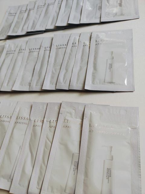 リサージ★エクストラクレンジングオイル★メイク落とし★サンプル30包セット★ < 香水/コスメ/ネイル リサージ★エクストラクレンジングオイル★メイク落とし★サンプル30包セット★ < 香水/コスメ/ネイルの