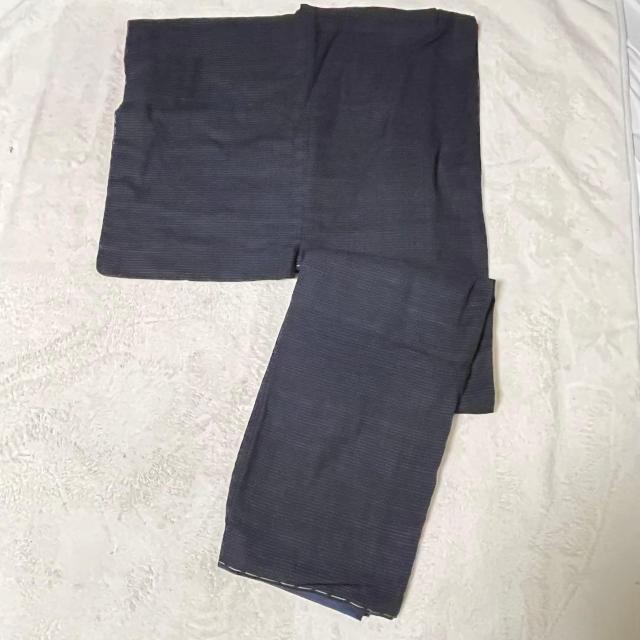 生地として リメイク用 未使用 綿 絣 着物 男物 濃紺 < ペット/手芸/園芸 生地として リメイク用 未使用 綿 絣 着物 男物 濃紺 < ペット/手芸/園芸の