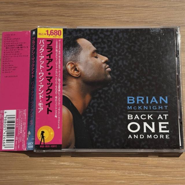 �yBRIAN McKNIGHT�zBACK AT ONE AND MORE  �� CD/DVD/�r�f�I�� 