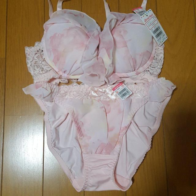 新品〓エメフィール★ブラジャー&ショーツセット♪C65/M < 女性ファッション  新品〓エメフィール★ブラジャー&ショーツセット♪C65/M  < 女性ファッションの