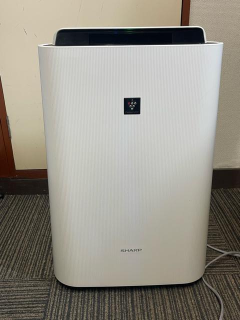 シャープ 加湿空気清浄機 KC-N50-W SHARP プラズマクラスター7000 < 家電/AV シャープ 加湿空気清浄機 KC-N50-W SHARP プラズマクラスター7000 < 家電/AVの