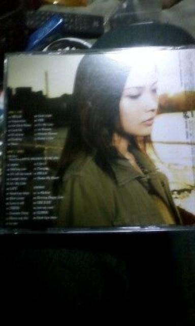YUICD「HOWCRAZYYOURLOVE」特典DVD見すぎて傷あります。送料無料。 < タレントグッズ  YUICD「HOWCRAZYYOURLOVE」特典DVD見すぎて傷あります。送料無料。 < タレントグッズの