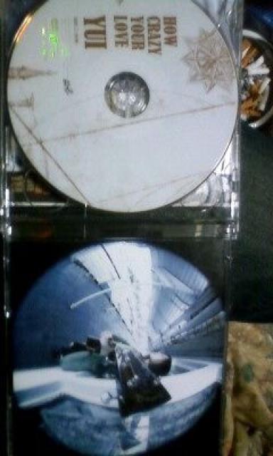 YUICD「HOWCRAZYYOURLOVE」特典DVD見すぎて傷あります。送料無料。 < タレントグッズ  YUICD「HOWCRAZYYOURLOVE」特典DVD見すぎて傷あります。送料無料。 < タレントグッズの