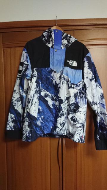 シュプリーム×ノースフェイス マウンテンジャケット ナイロンパーカー雪山Lサイズ < ブランド  シュプリーム×ノースフェイス マウンテンジャケット ナイロンパーカー雪山Lサイズ  < ブランドの