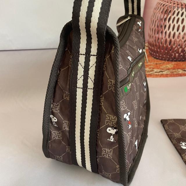 ★新品未使用★LeSportsacレスポートサック スヌーピー ショルダーバッグ ポーチ レモノグラム セット < 女性ファッション  ★新品未使用★LeSportsacレスポートサック スヌーピー ショルダーバッグ ポーチ レモノグラム セット < 女性ファッションの