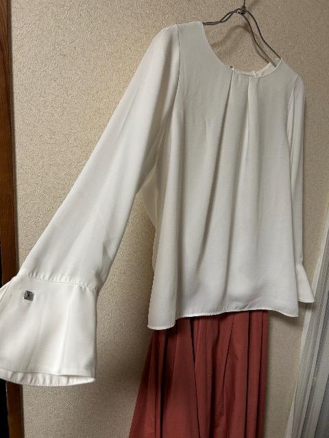 新品タグ付きGRLギャザースカート& maolittaブラウス < ブランド  新品タグ付きGRLギャザースカート& maolittaブラウス < ブランドの