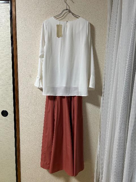 新品タグ付きGRLギャザースカート& maolittaブラウス < ブランド  新品タグ付きGRLギャザースカート& maolittaブラウス < ブランドの