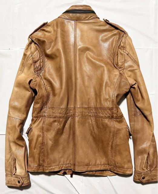 EDIFICE �G�f�B�t�B�X �艿6���~�� �r�v ���� ���U�[�W���P�b�g M-65 �~���^���[ ���C�_�[�X �Z���N�g �A���J�W�Ò� �� �j���t�@�b�V������ 