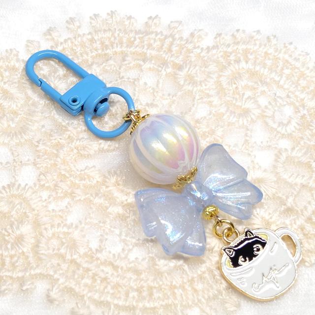 ハンドメイド☆キーホルダー☆カップインねこチャン☆水色 < 女性ファッション ハンドメイド☆キーホルダー☆カップインねこチャン☆水色 < 女性ファッションの