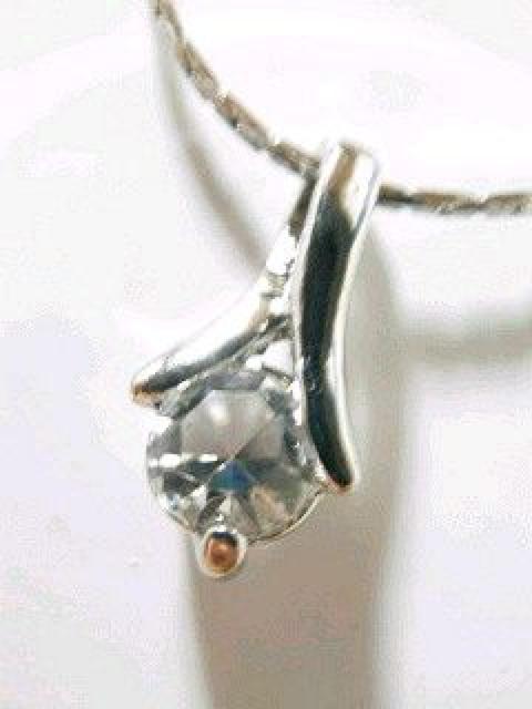 《New》【豪華】月の雫石★ピアス&ネックレス*セット≡箱付≡ < 女性アクセサリー/時計  《New》【豪華】月の雫石★ピアス&ネックレス*セット≡箱付≡ < 女性アクセサリー/時計の