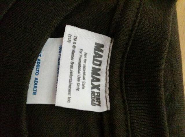 マッドマックス 非売品 Tシャツ 希少Sサイズ < 男性ファッション  マッドマックス 非売品 Tシャツ 希少Sサイズ < 男性ファッションの