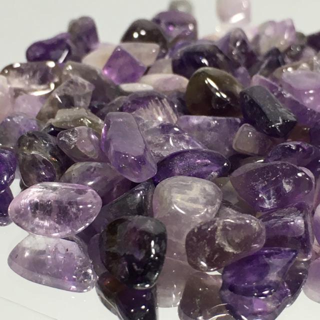 《浄化用細石》天然石アメジスト ブラジル産 200g < インテリア/ライフ  《浄化用細石》天然石アメジスト ブラジル産 200g  < インテリア/ライフの