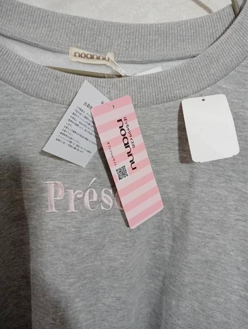 新品タグ付き noannu 袖ファー スウェット トップス 3L < 女性ファッション  新品タグ付き noannu 袖ファー スウェット トップス 3L < 女性ファッションの