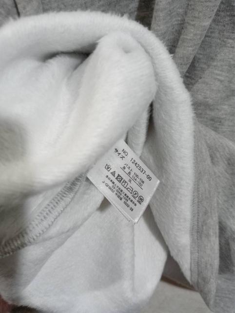 新品タグ付き noannu 袖ファー スウェット トップス 3L < 女性ファッション  新品タグ付き noannu 袖ファー スウェット トップス 3L < 女性ファッションの