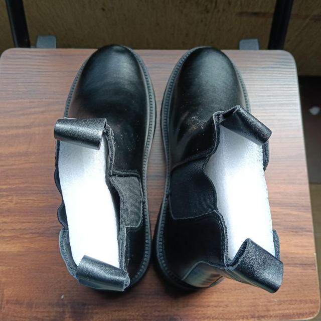 新品 23cm レディース ブーツ ブラック 厚底 シューズ ショートブーツ < 女性ファッション  新品 23cm レディース ブーツ ブラック 厚底 シューズ ショートブーツ < 女性ファッションの