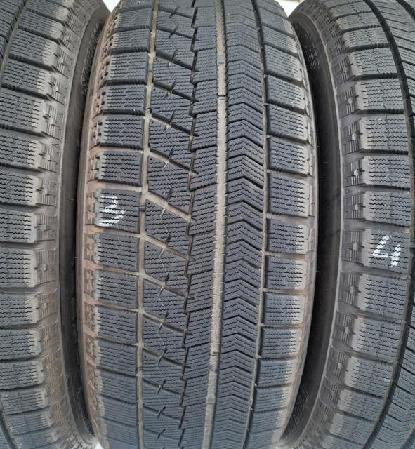 バリ溝 17インチスタッドレス タイヤ BS BRIDGESTONE BLIZZAK VRX 215/60R17 タイヤのみ4セッ < 自動車/バイク バリ溝 17インチスタッドレス タイヤ BS BRIDGESTONE BLIZZAK VRX 215/60R17 タイヤのみ4セッ < 自動車/バイク