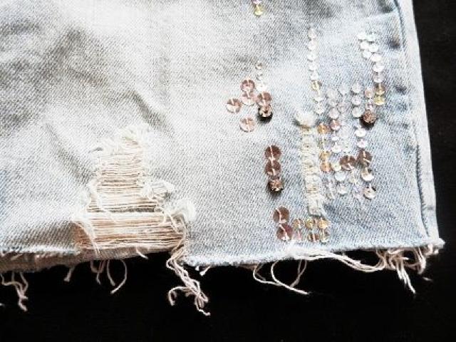 オーロラスパンビジューストーンクラッシュミニスカートアバクロ < ブランド オーロラスパンビジューストーンクラッシュミニスカートアバクロ < ブランドの