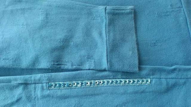 美品!激安90%オフ、長袖シャツ、パーカー(青、日本製、L) < ブランド  美品!激安90%オフ、長袖シャツ、パーカー(青、日本製、L) < ブランドの