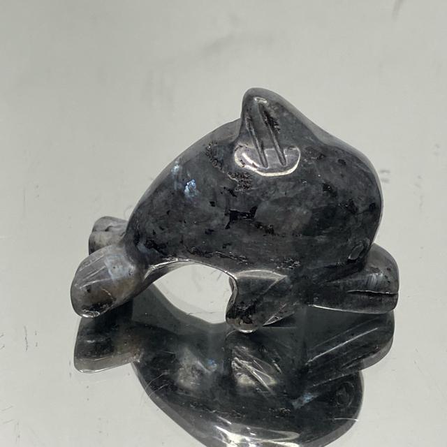 《置物No.380》シルバーシラー 天然石ラルビカイト イルカ < インテリア/ライフ  《置物No.380》シルバーシラー 天然石ラルビカイト イルカ < インテリア/ライフの