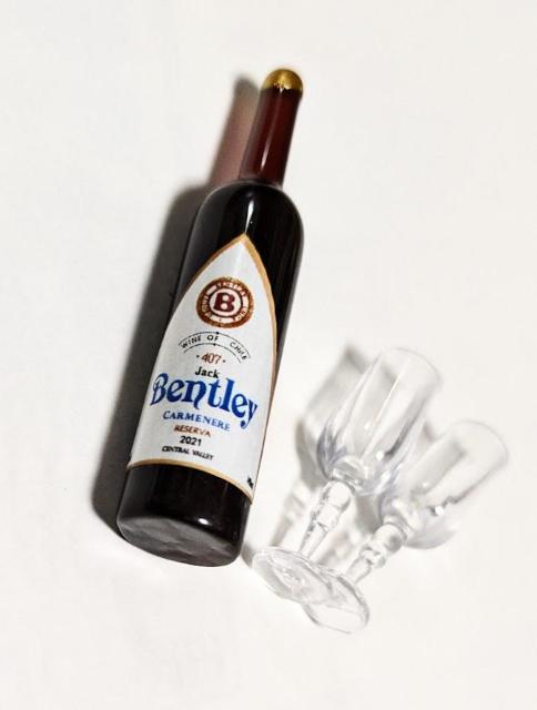 ミニチュア★ワイン&グラス2個セット★ベントレー★BENTLEY★2021★デザイン違いたくさんあります★ドールハウスに★ < おもちゃ  ミニチュア★ワイン&グラス2個セット★ベントレー★BENTLEY★2021★デザイン違いたくさんあります★ドールハウスに★ < おもちゃの