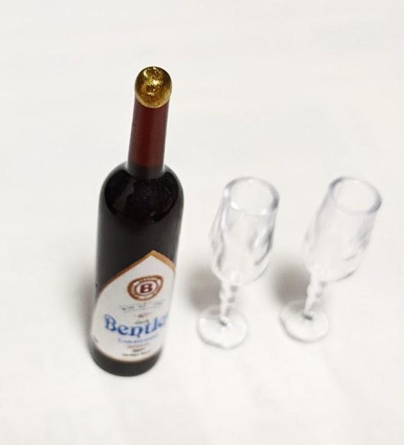 ミニチュア★ワイン&グラス2個セット★ベントレー★BENTLEY★2021★デザイン違いたくさんあります★ドールハウスに★ < おもちゃ  ミニチュア★ワイン&グラス2個セット★ベントレー★BENTLEY★2021★デザイン違いたくさんあります★ドールハウスに★ < おもちゃの