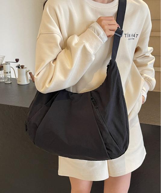 送料無料 新品 ショルダーバッグ レディース ナイロン < 女性ファッション  送料無料 新品 ショルダーバッグ レディース ナイロン < 女性ファッションの
