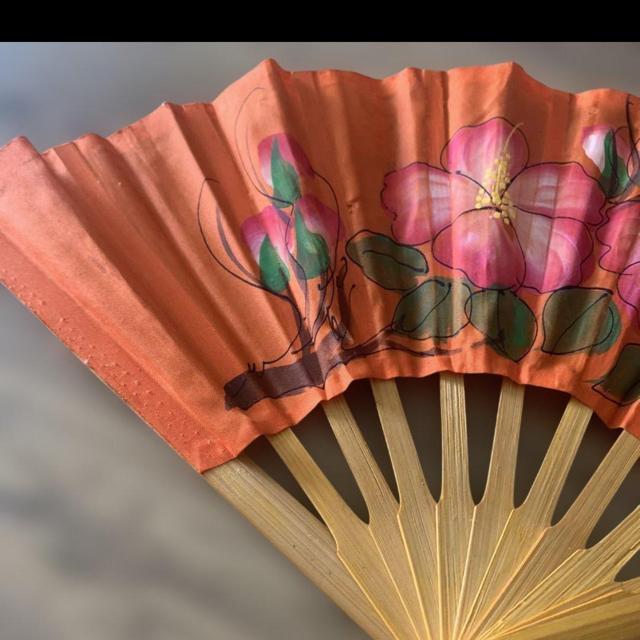 AWAnCrXJXBIWfUCAqB  t@bV 