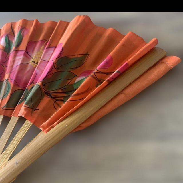 AWAnCrXJXBIWfUCAqB  t@bV 