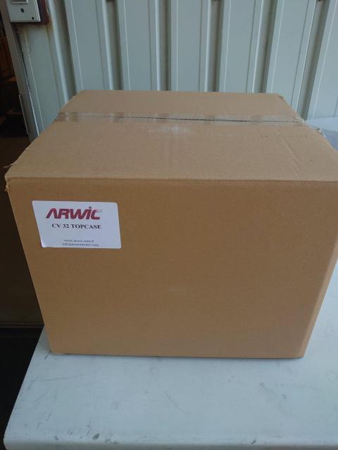 ���o�C�N�p���A�{�b�N�X�@CV32�@�g�b�v�P�[�X�@�g���Rairwic�А��� �� ������/�o�C�N