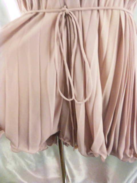 RUIRUE【ルイルエブティック】ノースリラッフルブリーツシフォンワンピース/ドレスS < 女性ファッション RUIRUE【ルイルエブティック】ノースリラッフルブリーツシフォンワンピース/ドレスS < 女性ファッションの