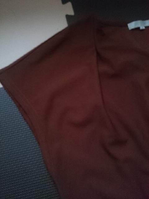 grove グローブ☆ボタンデザイントップス★タック入り☆ブラウン★ < ブランド  grove グローブ☆ボタンデザイントップス★タック入り☆ブラウン★ < ブランドの