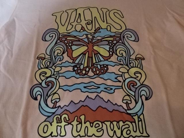 バンズ【VANS】 【OFF THE WALL】 ロゴプリント入りTシャツUS Sサイズ < 女性ファッション  バンズ【VANS】 【OFF THE WALL】 ロゴプリント入りTシャツUS Sサイズ < 女性ファッションの
