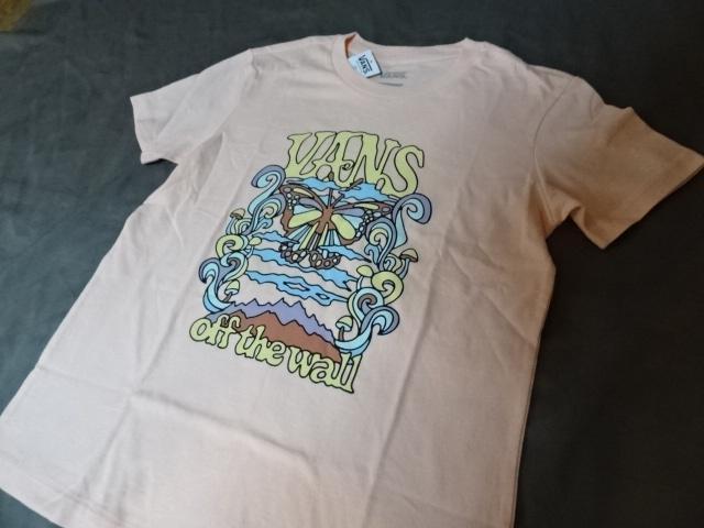 バンズ【VANS】 【OFF THE WALL】 ロゴプリント入りTシャツUS Sサイズ < 女性ファッション  バンズ【VANS】 【OFF THE WALL】 ロゴプリント入りTシャツUS Sサイズ < 女性ファッションの