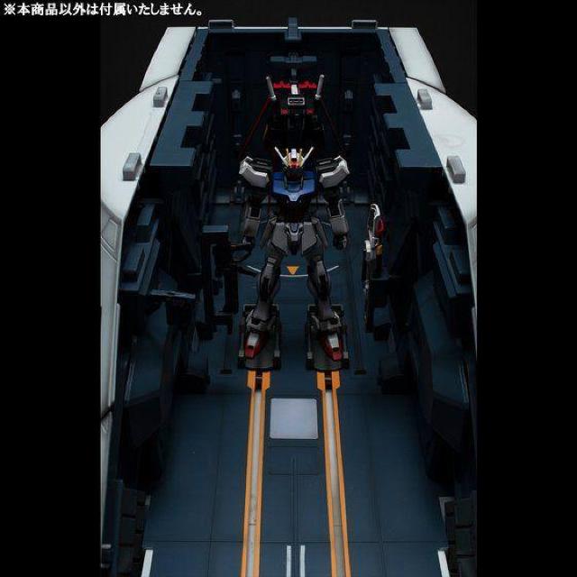 1/144HGシリーズ用  アークエンジェルカタパルトデッキ < ホビー  1/144HGシリーズ用  アークエンジェルカタパルトデッキ < ホビーの