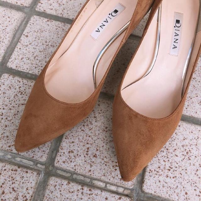 ◆DIANA/ダイアナ◆定番王道パンプス★スエード生地*キャメル23cm*シンプルコーデ♪美品 < ブランド ◆DIANA/ダイアナ◆定番王道パンプス★スエード生地*キャメル23cm*シンプルコーデ♪美品 < ブランドの