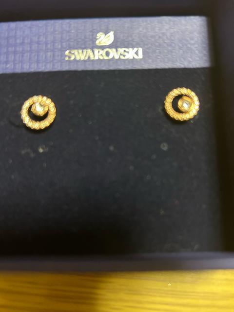 スワロフスキーピアス正規品 < 女性アクセサリー/時計 スワロフスキーピアス正規品 < 女性アクセサリー/時計の