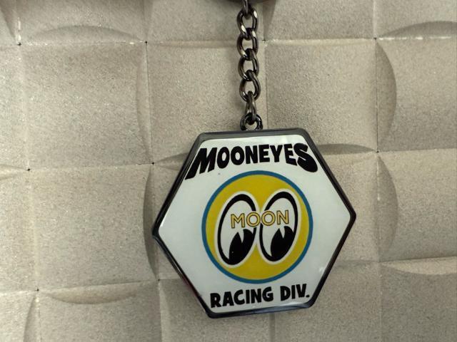 �V�i�@ ���[���A�C�Y �L�[�z���_�[ MOONEYES �L�[�����O �� ������/�o�C�N