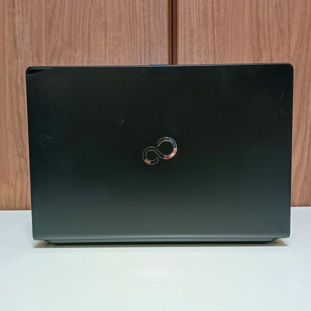 FUJITSU LIFEBOOK Corei7 ������10GB SSD512GB Web�J���� �u���[���C Windows11 �� PC�{��/���Ӌ@��� 